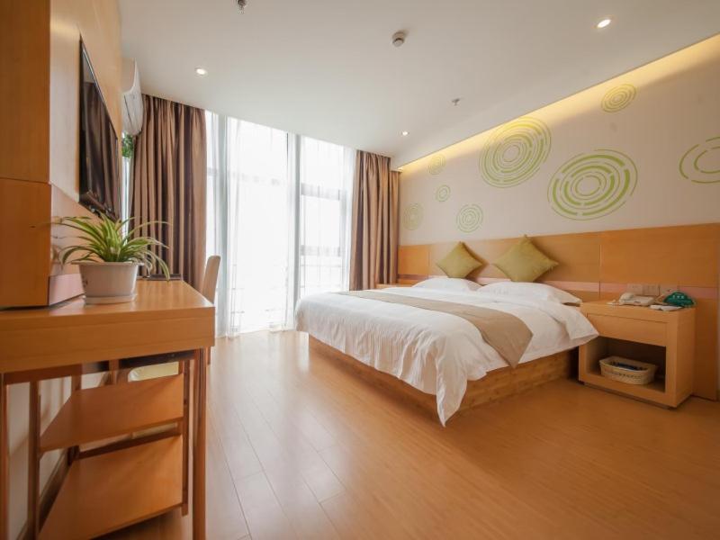 Greentree Inn Jiangsu Suzhou Gongyequan District Xinglong Street Express Hotel מראה חיצוני תמונה